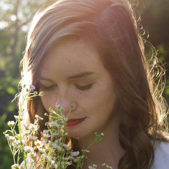 Meet your Posher, Leslie - Picture 1 of 1